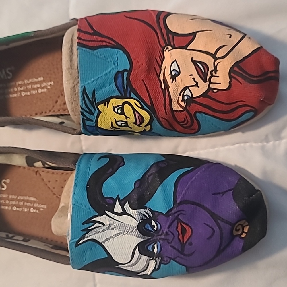 Custom little mermaid toms